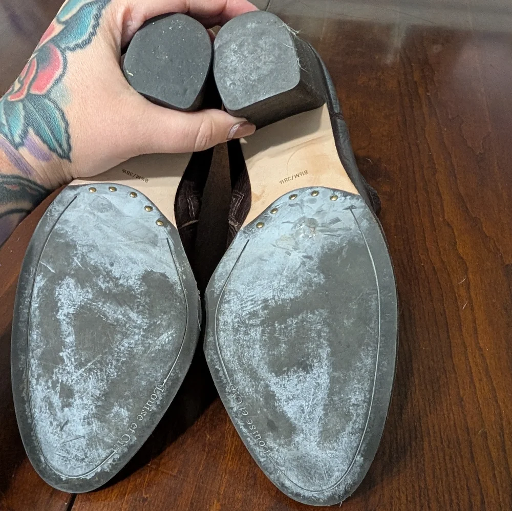 3/$30 Louise Et Cie Brown Boots
